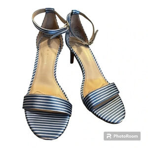 Kelly & Katie Stripped blue and white heels size 6- new without tags or box